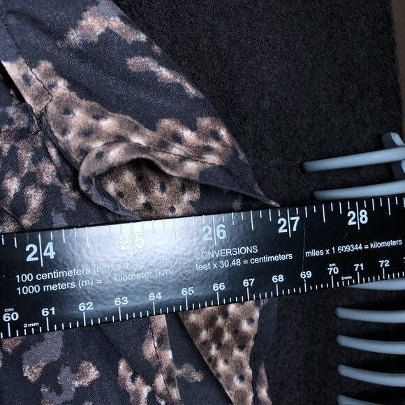 Express Womens Blouse Brown Black Snake Print V Neck Cold Shoulder Medium - Picture 9 of 13